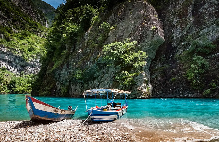 7-Day Albania Self-Drive Itinerary: Ionian Coast Beaches, UNESCO Cities, and a Finish in the Albanian Alps